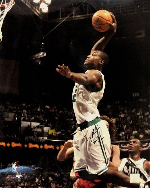 Tony Allen Autographed 16x20 Photo