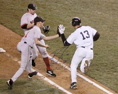 Bronson Arroyo Autographed 16x20 Photo - 02