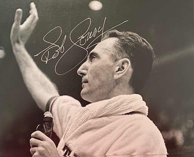 Bob Cousy Autographed 8x10 Photo - 07