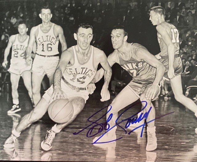 Bob Cousy Autographed 8x10 Photo - 08
