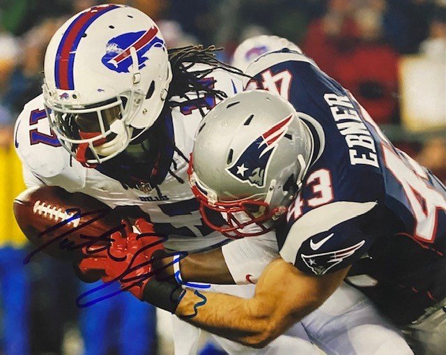 Nate Ebner Autographed 8x10 Photo - 03