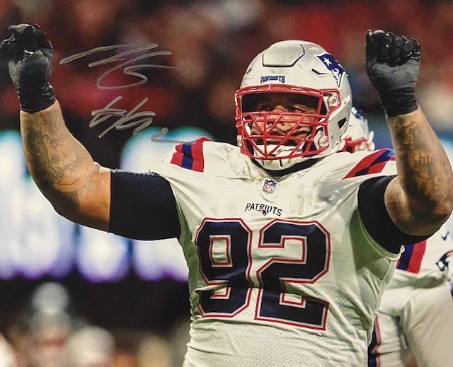 Davon Godchaux Autographed 8x10 Photo - 02