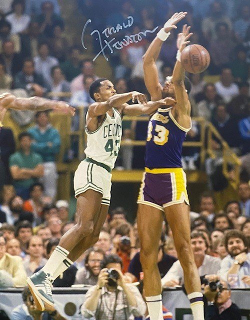 Gerald Henderson Autographed 8x10 Photo - 01