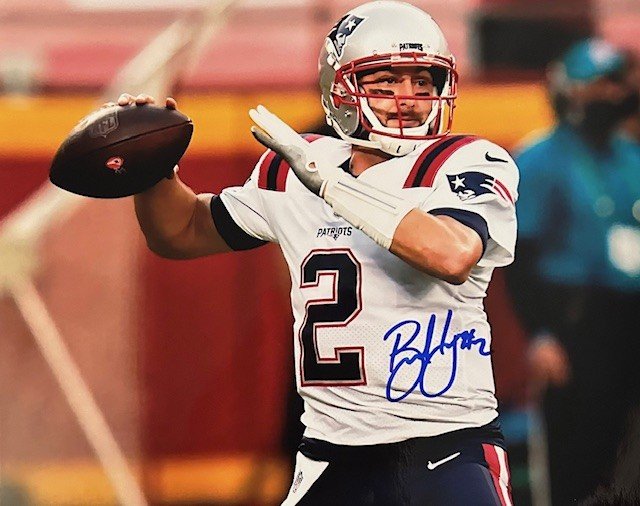 Brian Hoyer Autographed 8x10 Photo - 01