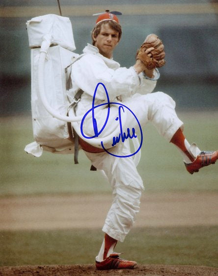 Bill Lee Autographed 8x10 Photo - 07