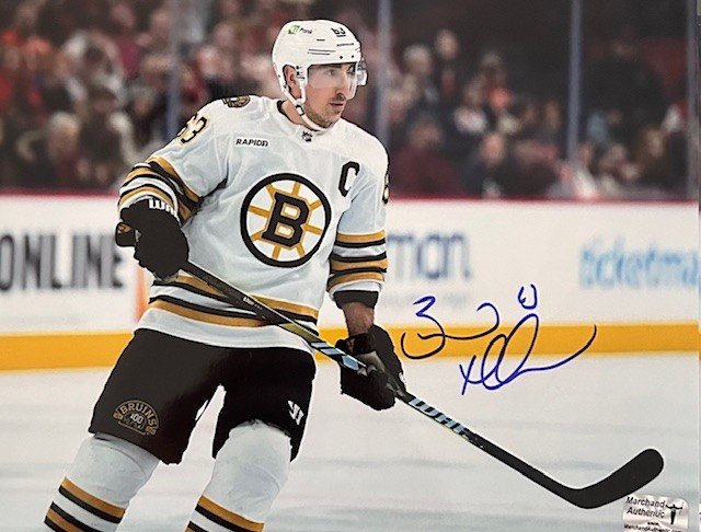 Brad Marchand Autographed 8x10 Photo - 01