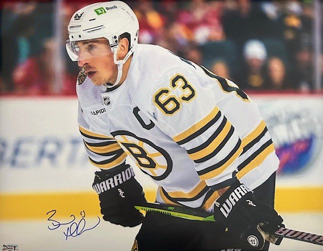Brad Marchand Autographed 16x20 Photo - 04