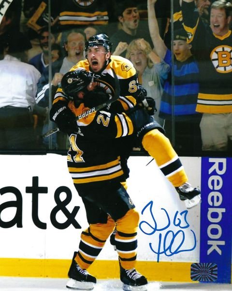 Brad Marchand Autographed 8x10 Photo - 08