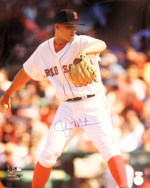 Justin Masterson Autographed 16x20 Photo - 02