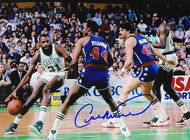Cedric Maxwell Autographed 8x10 Photo - 02