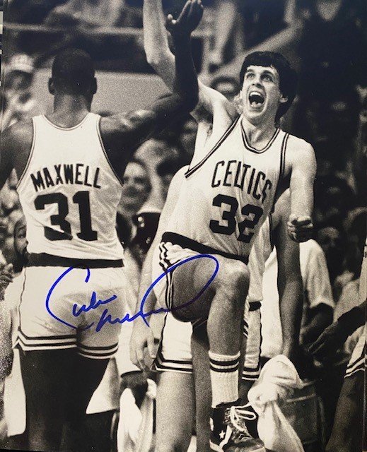 Cedric Maxwell Autographed 8x10 Photo