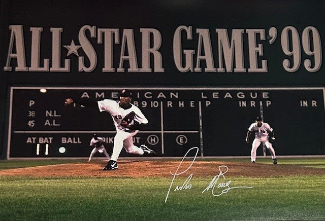 Pedro Martinez Autographed 16x20 Photo - 01