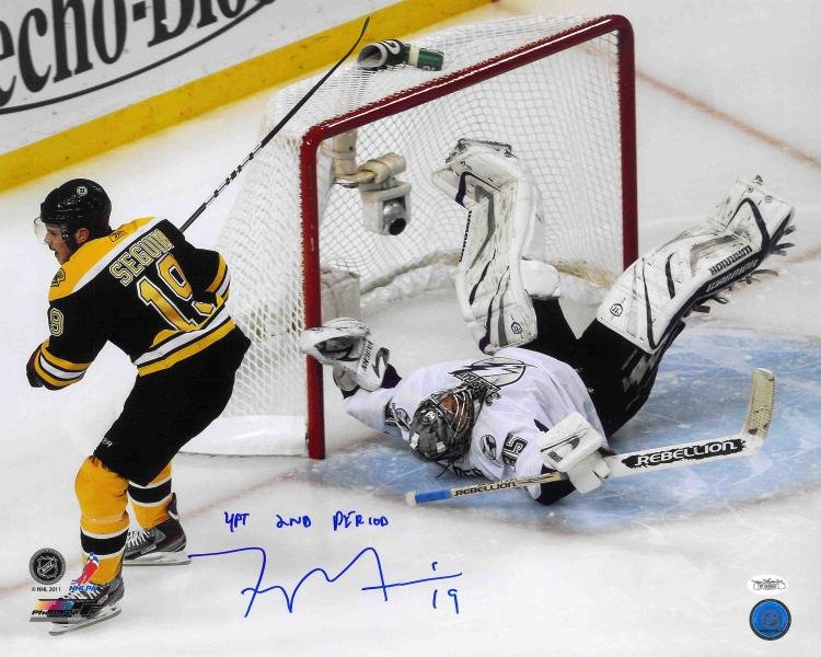 Tyler Seguin Autographed 16x20 Photo