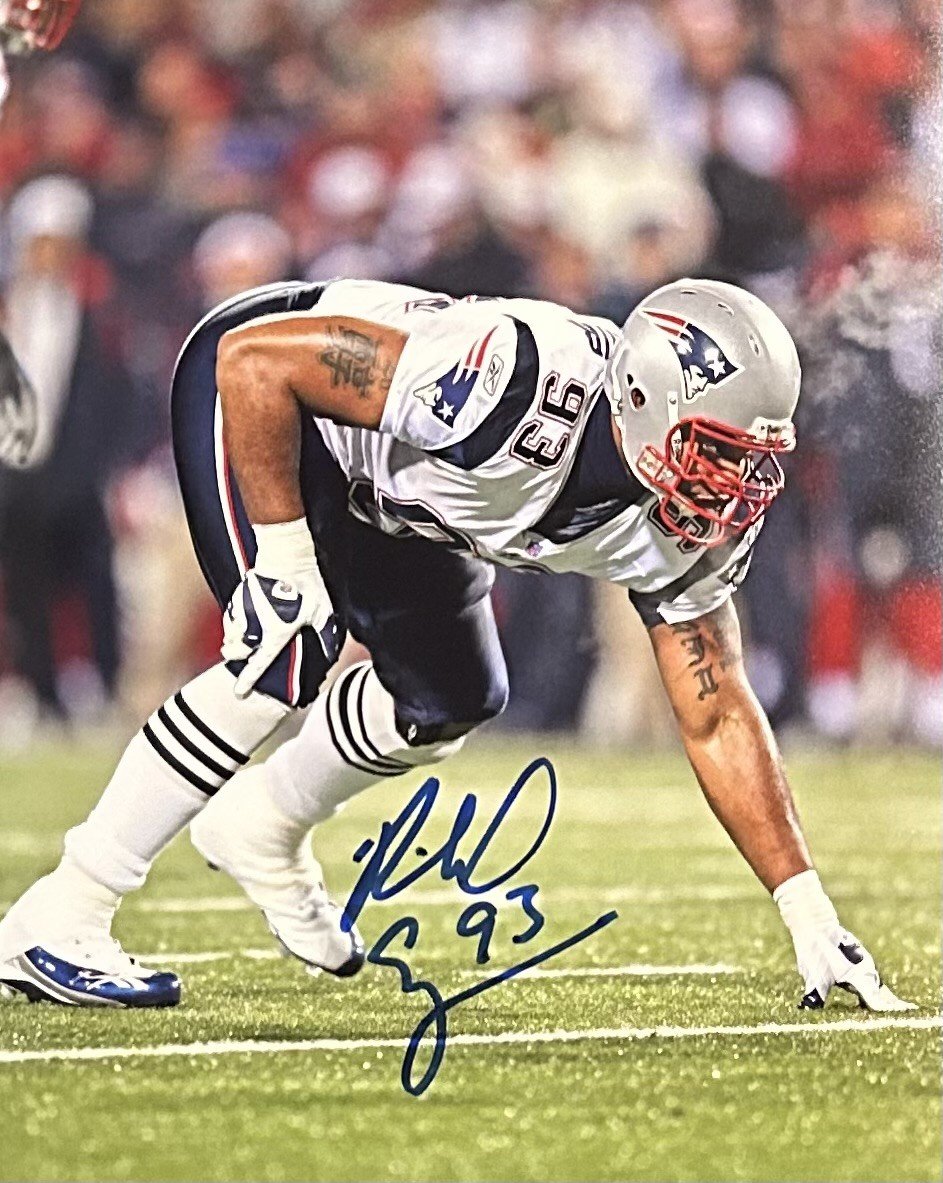 Richard Seymour Autographed 8x10 Photo - 01