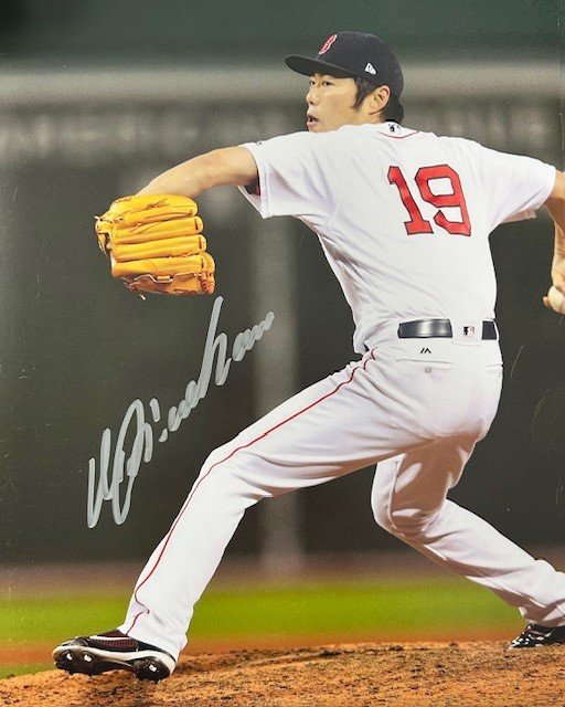 Koji Uehara Autographed 8x10 Photo - 01