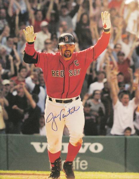 Jason Varitek Autographed 16x20 Photo - 04