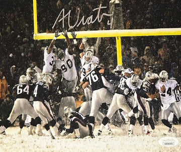Adam Vinatieri Autographed 8x10 Photo - 04