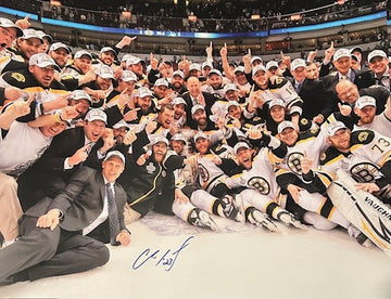 2011 Bruins team signed 16x20