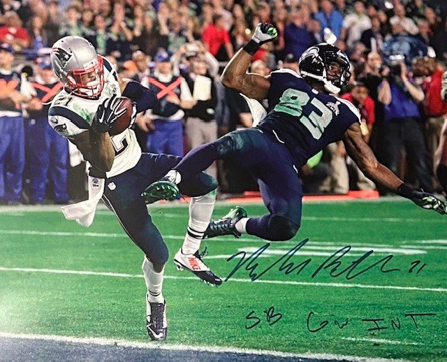 Malcolm Butler Autographed 16x20 Photo - 08