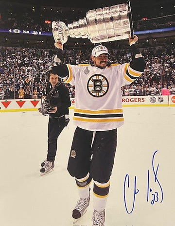 Chris Kelly signed Bruins photo with Stanley Cup