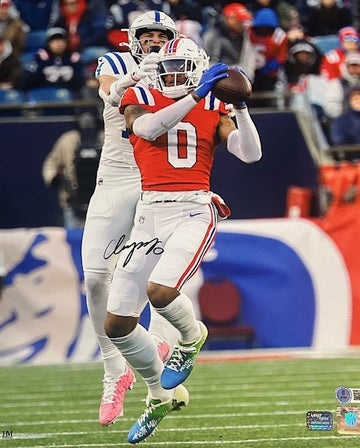 Christian Gonzalez Autographed 16x20 Photo - 01