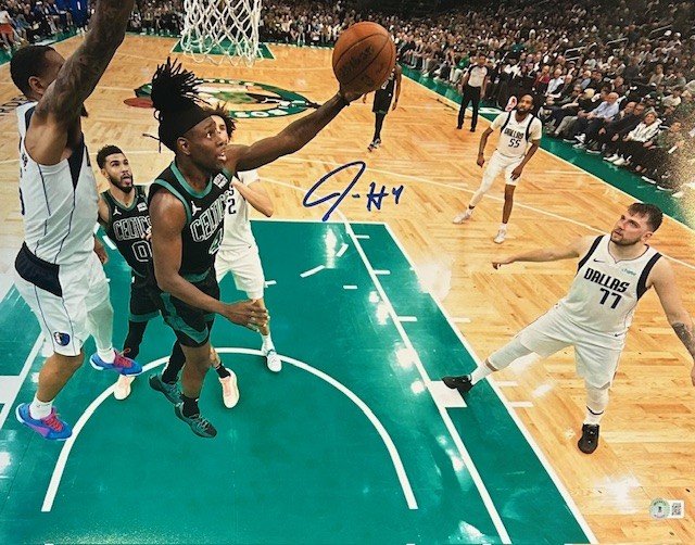 Jrue Holiday Autographed 16x20 Photo - 02