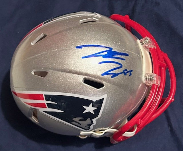 hunter henry signed patriots mini helmet