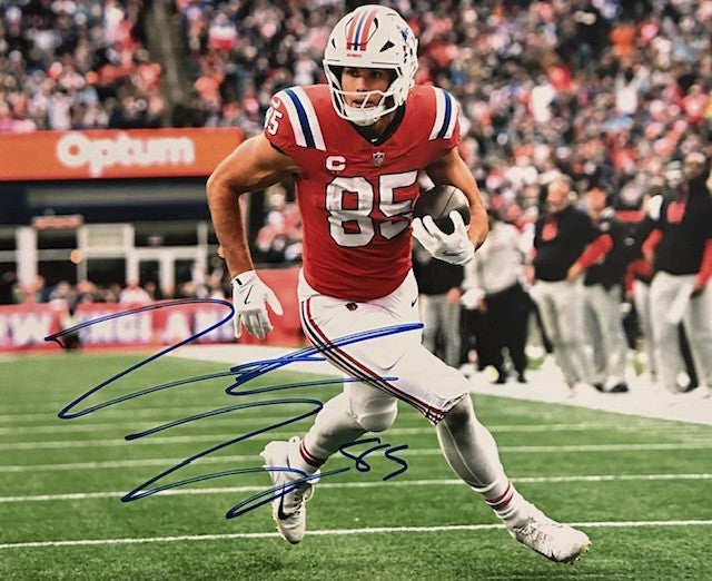 Hunter Henry in red Patriots jersey signed