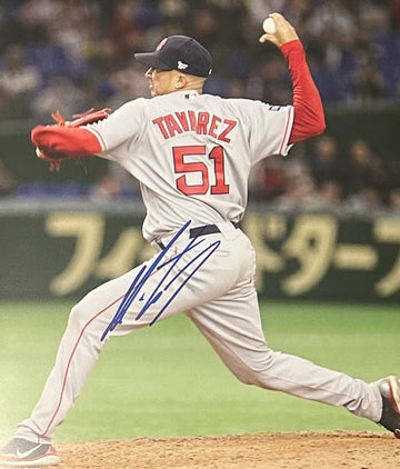 Julian Tavarez Autographed 8x10 Photo - 01