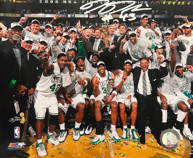 Kendrick Perkins Celtics Celebration photo