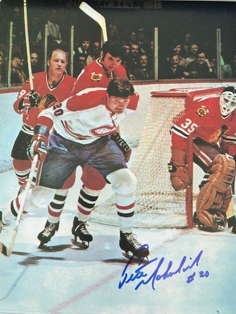 Pete Mahovlich Autographed 8x10 Photo - 02