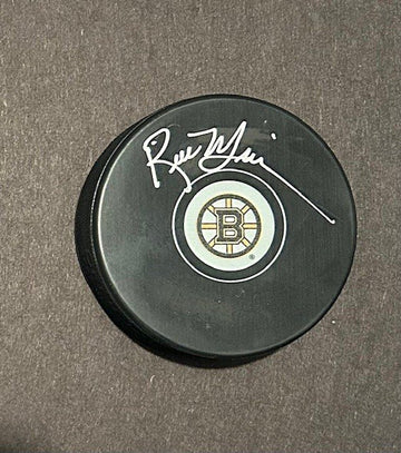 Rick Middleton Autographed Puck - 01