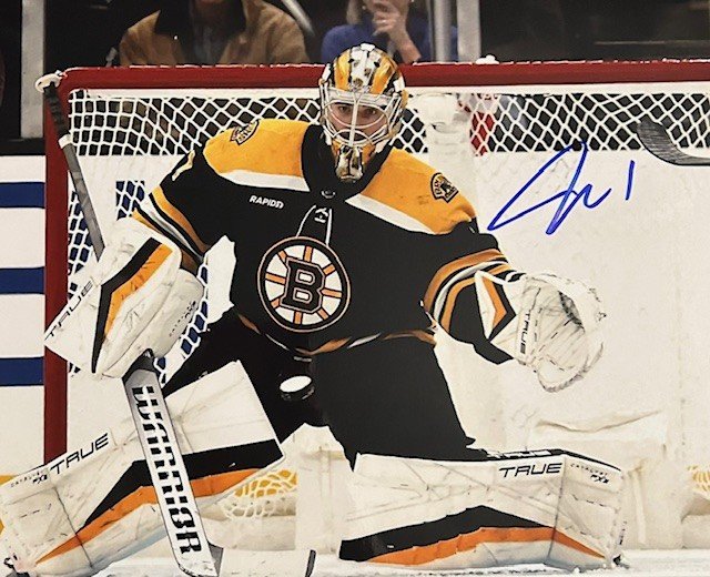 Jeremy Swayman Autographed 8x10 Photo - 02