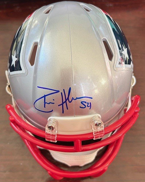 Dont'a Hightower Autographed Mini Helmet - 01