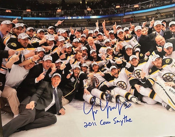 Tim Thomas Autographed 16x20 Photo - 04