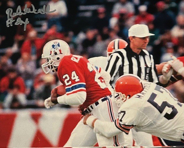 Robert Weathers Autographed 8x10 Photo - 05