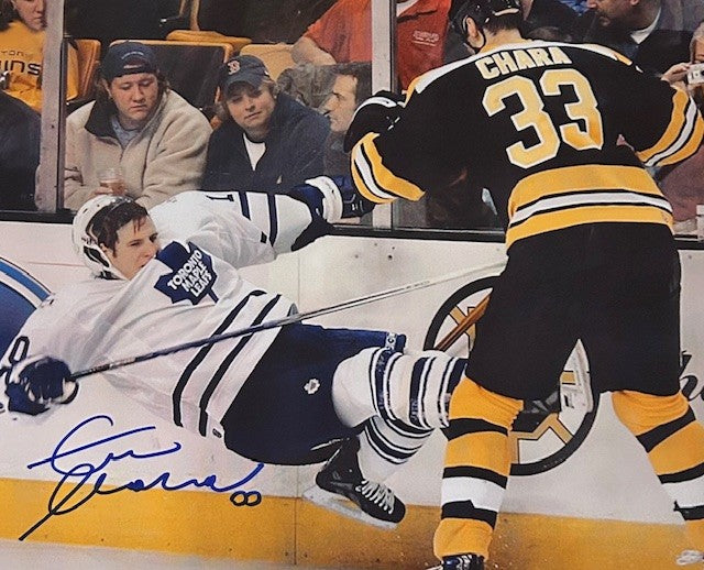 Zdeno Chara cross check photo
